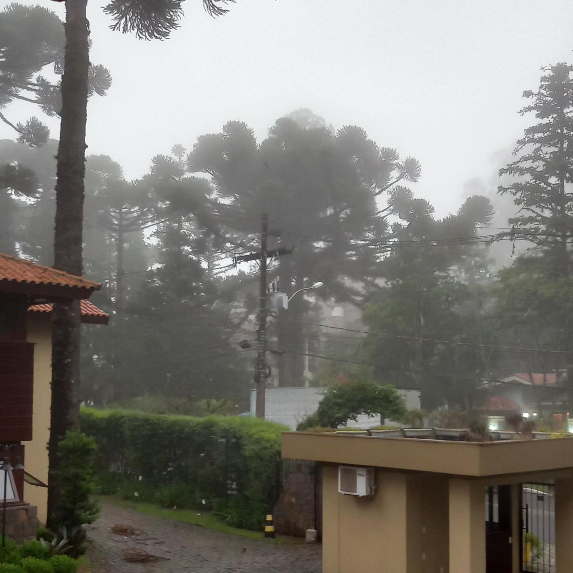 Estação das Hortênsias, sua casa em Gramado Apartamento Exterior foto